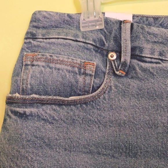 GOOD AMERICAN JEANS - Picture 11 of 12